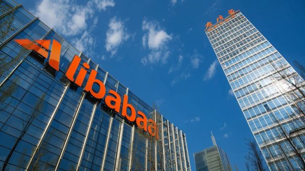 美港通证券 迈克尔，巴里二季度清空看跌期权，豪掷阿里京东看涨